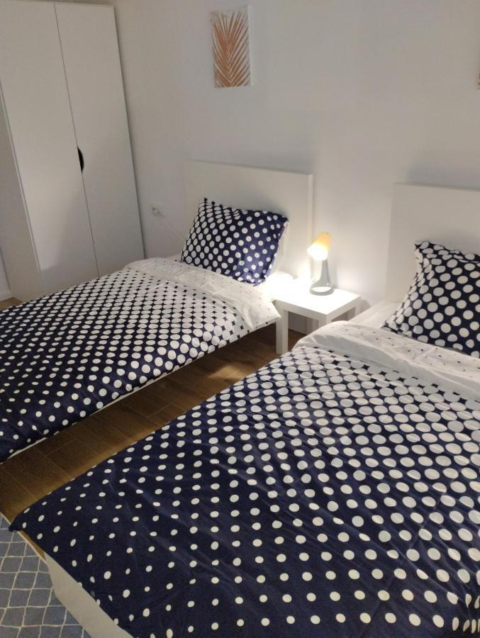 Marija Apartman Osijek Buitenkant foto
